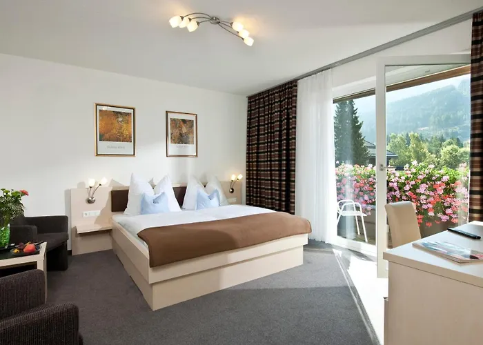 Haus Maria Гостьовий будинок 3*