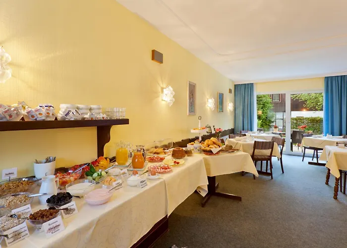 Haus Maria Гостьовий будинок